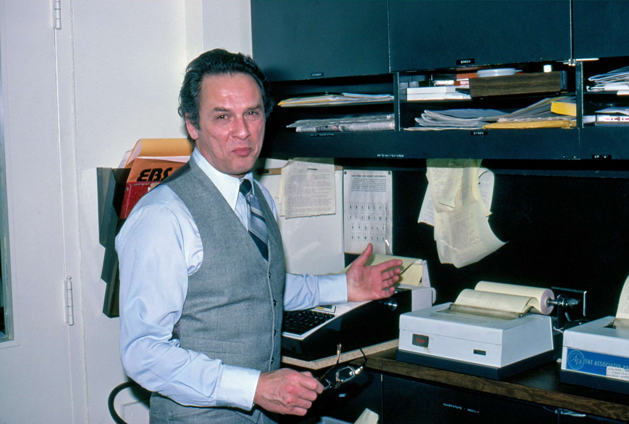 Bud Miller: The Newsman Who Gave WLS Its Credibility